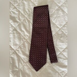 Vintage XMI Platinum Elegant Maroon Patterned Tie